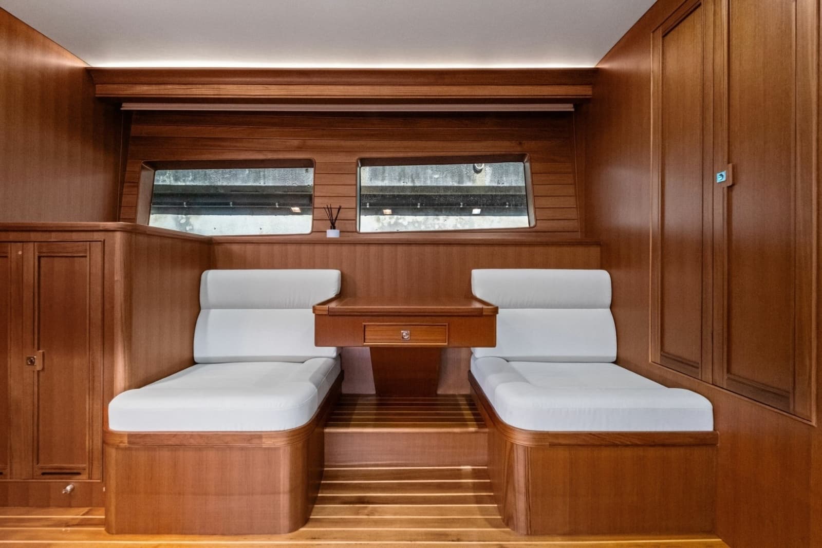 2024 Marlow 90V - Photo 113