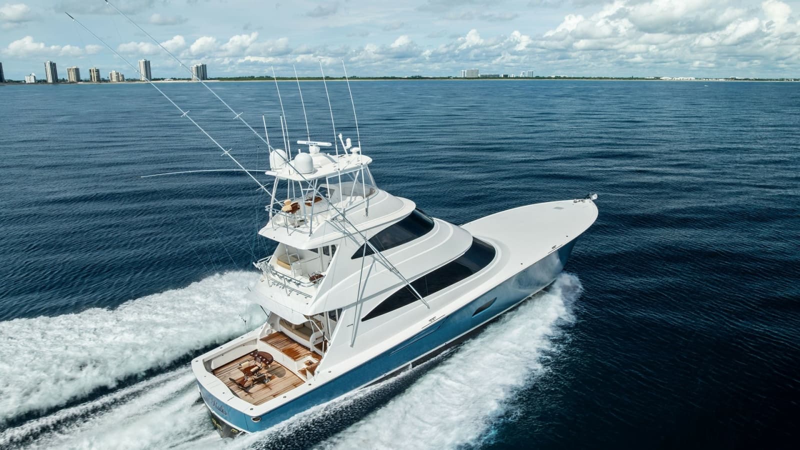 2017 Viking 80 Convertible - Photo 87