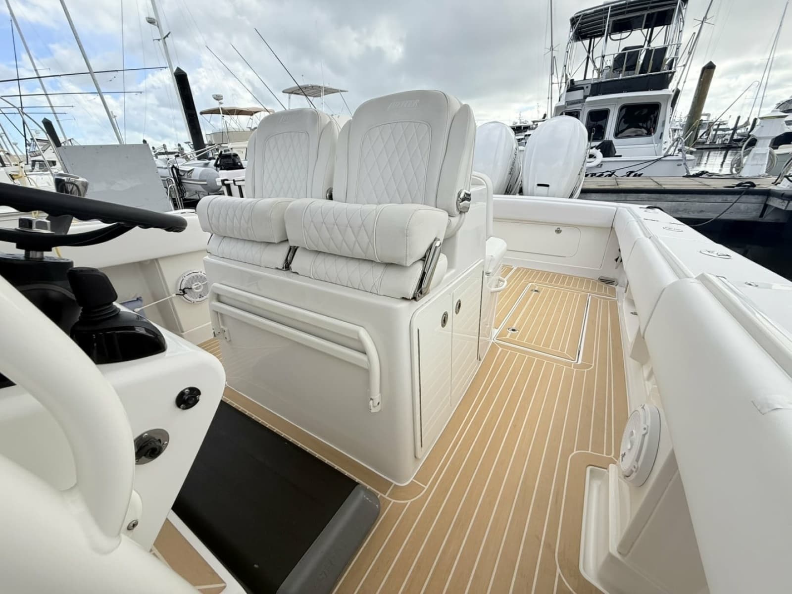 2020 Jupiter 38HFS - Photo 3