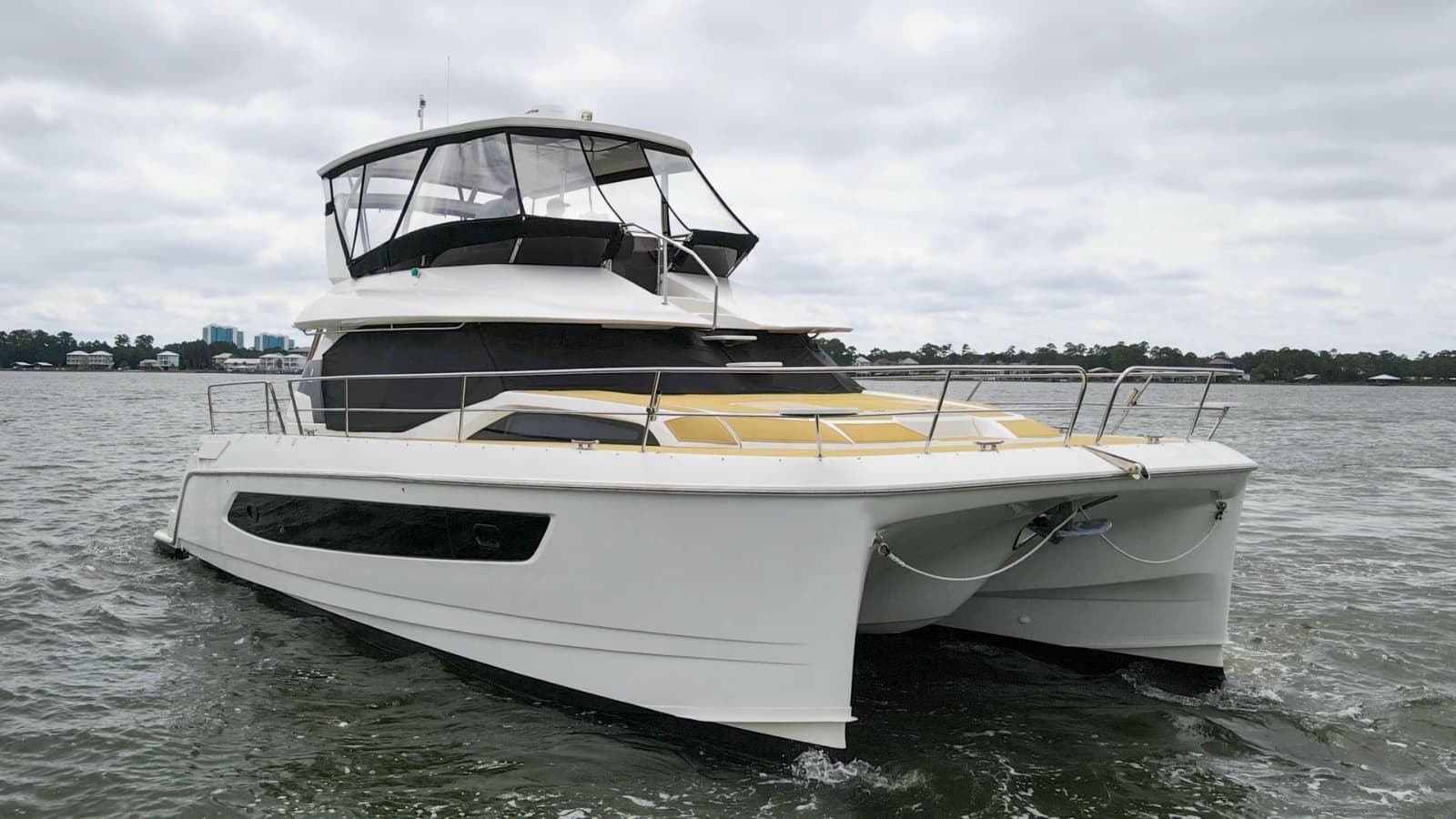 2024 Aquila 44 Power Catamaran - Photo 1