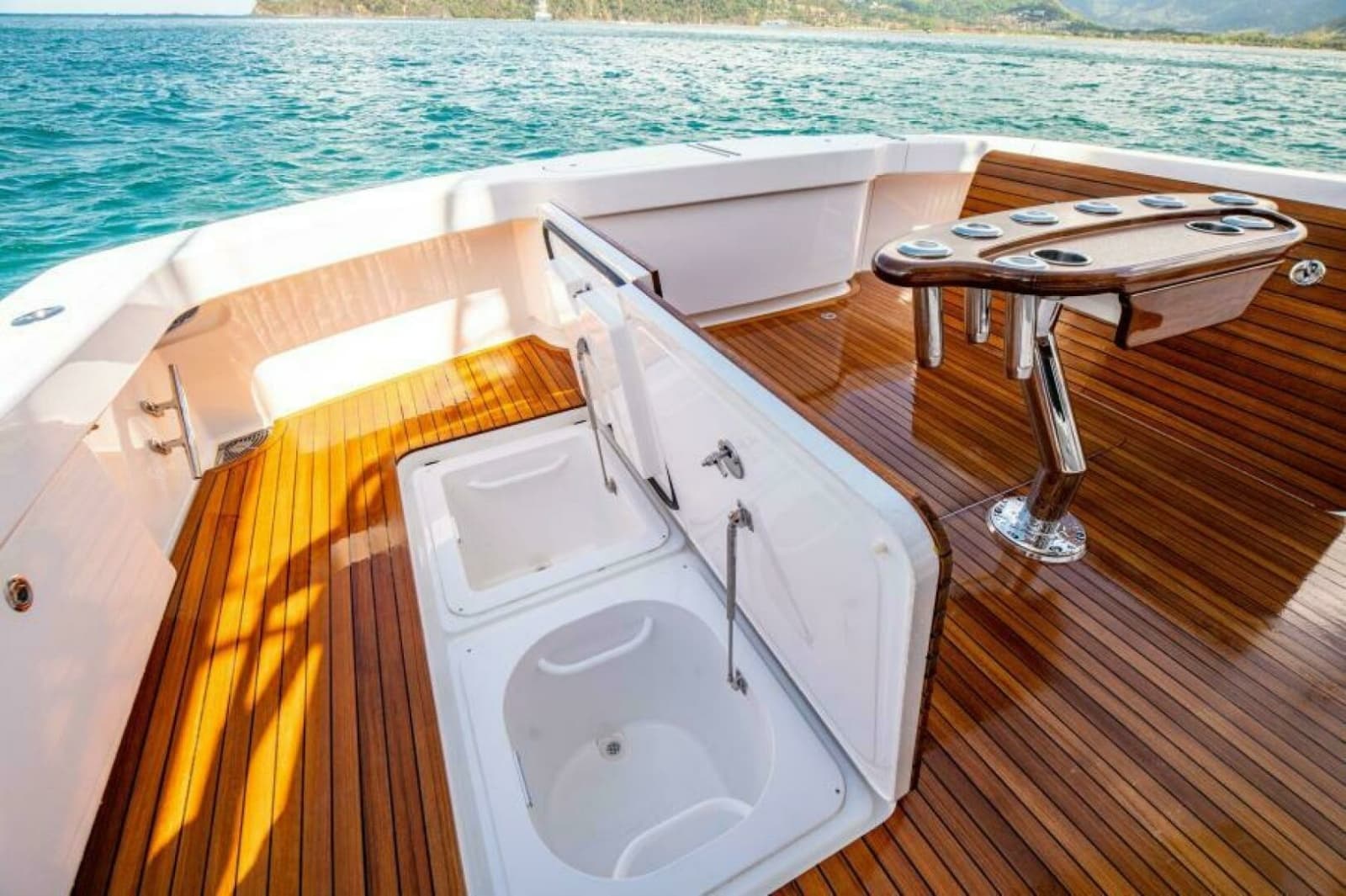 2023 Viking 64 Convertible - Photo 54
