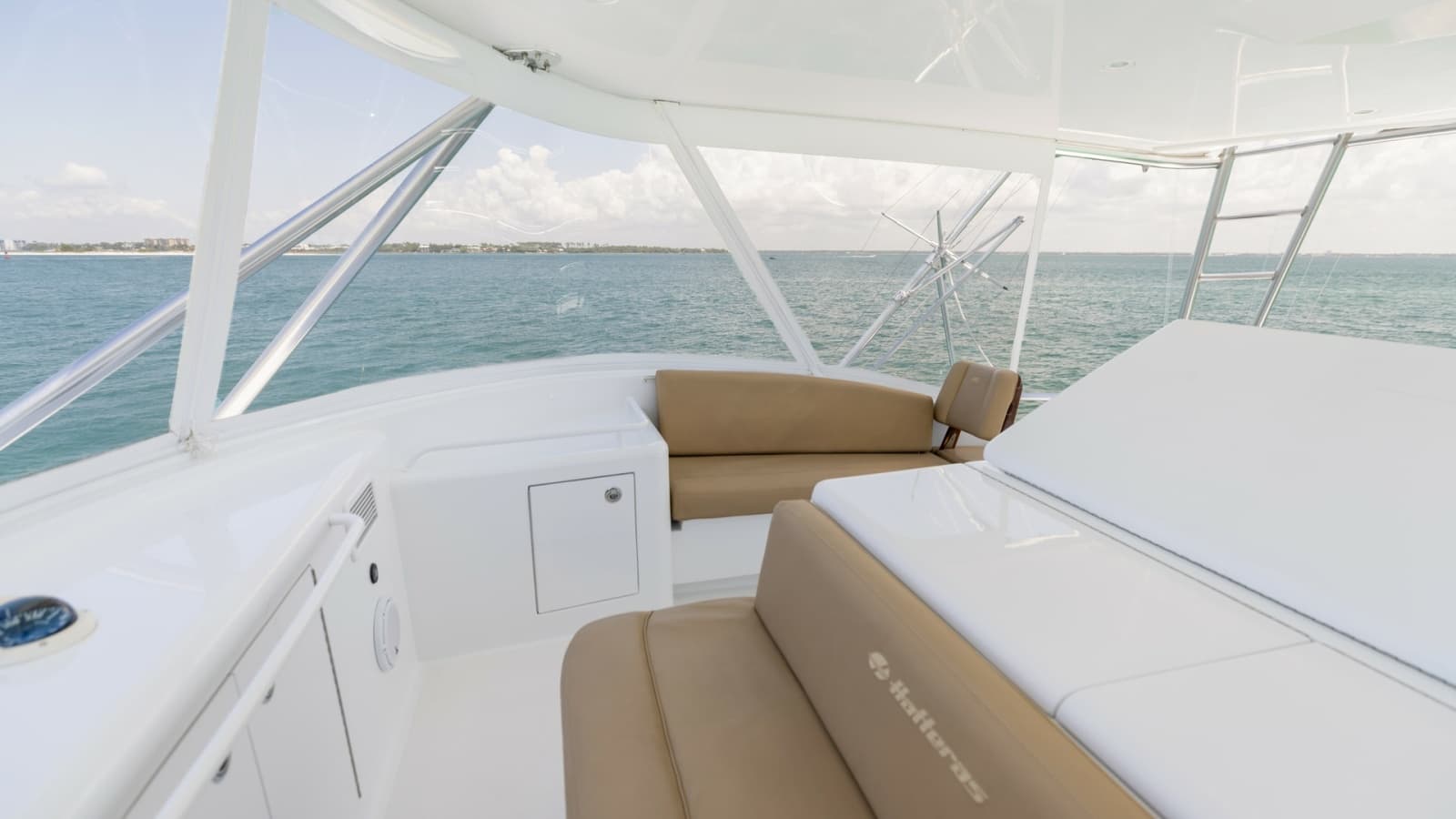 2010 Hatteras 60 GT - Photo 31
