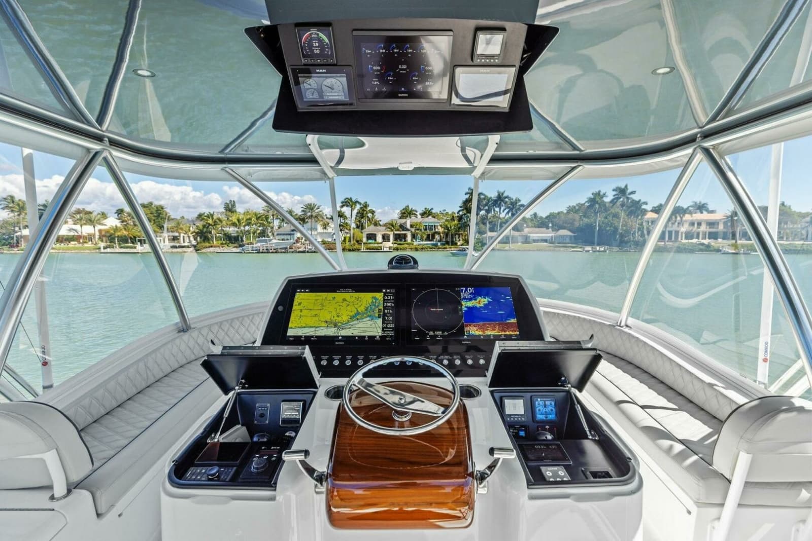 2023 Viking 54 Convertible - Photo 3