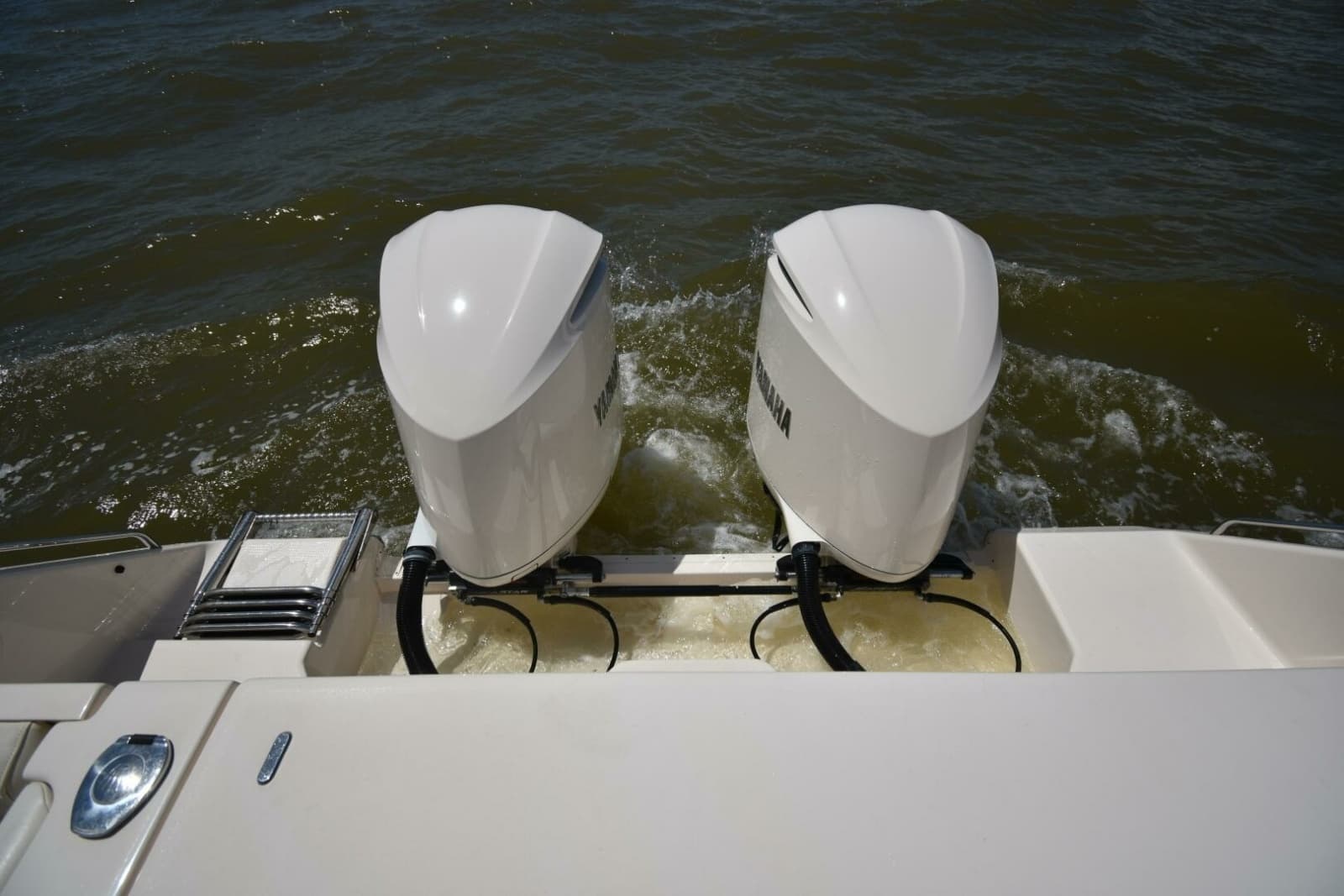 2016 Grady-White 330 Express - Photo 29