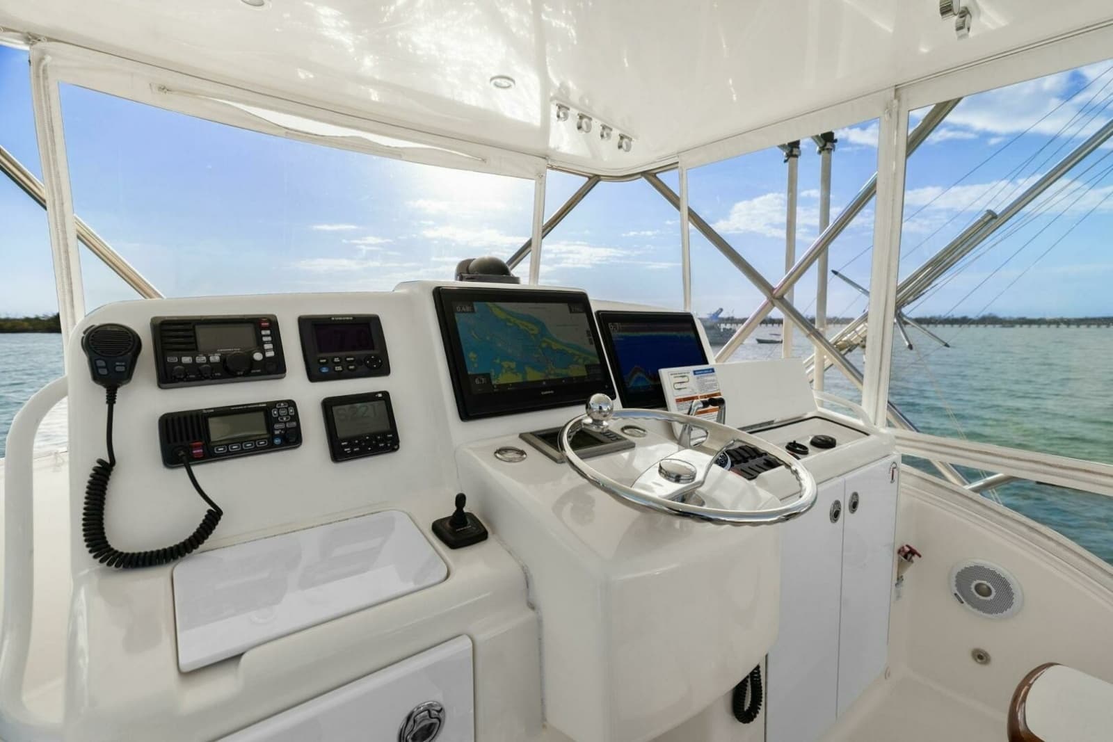 2013 Tiara Yachts 3900 Convertible - Photo 8