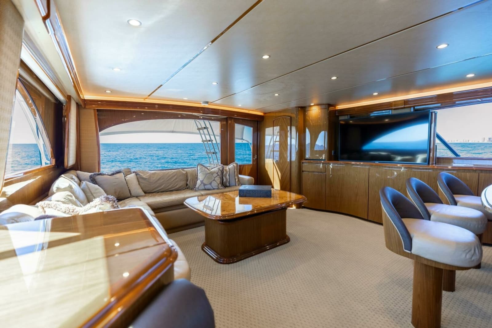 2013 Viking 76 Convertible - Photo 5