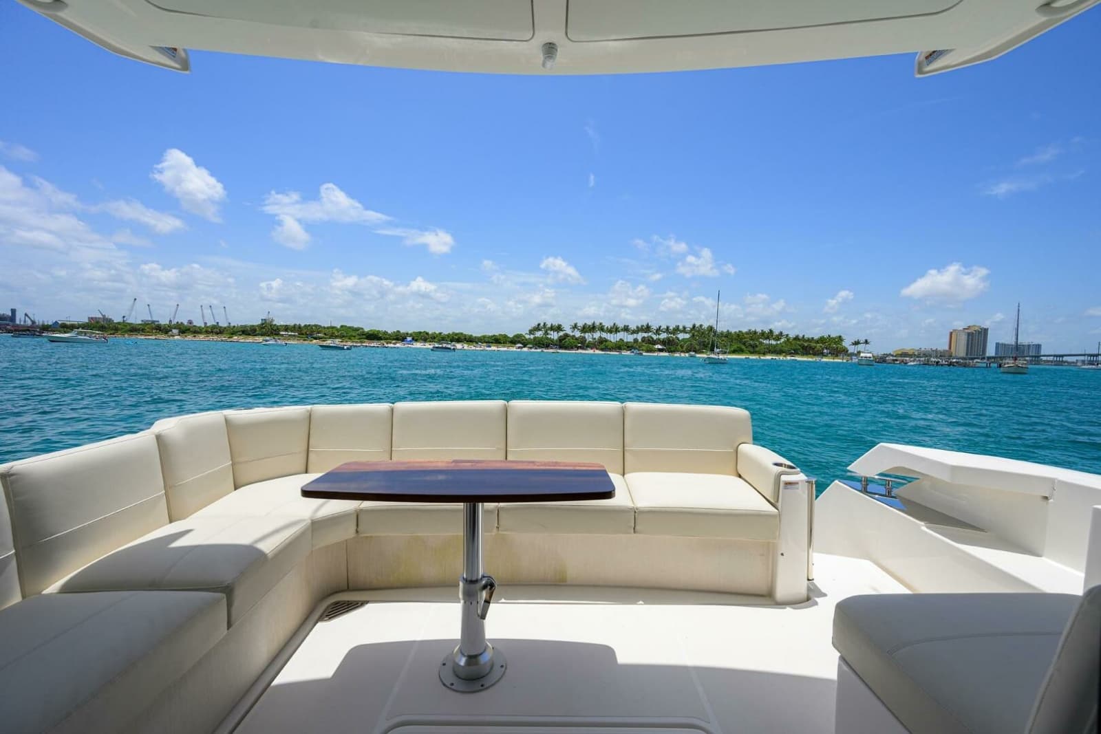 2023 Tiara Yachts C49 - Photo 41