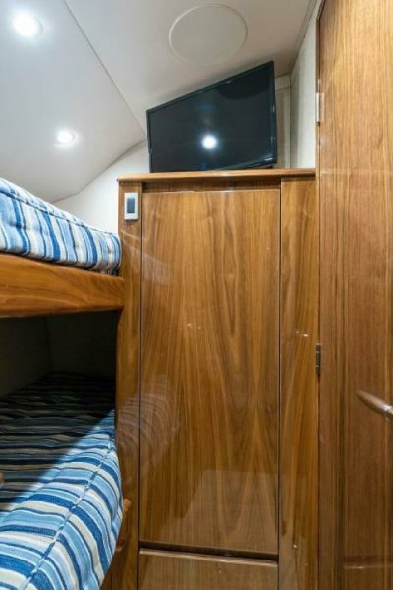 2021 Viking 54 Convertible - Photo 18