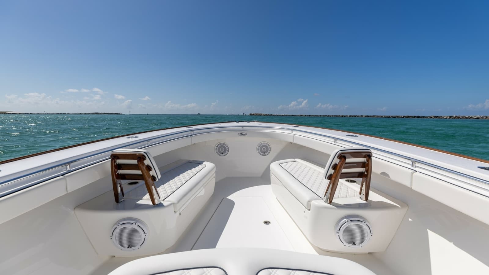 2025 Valhalla Boatworks V-41 Center Console - Photo 35