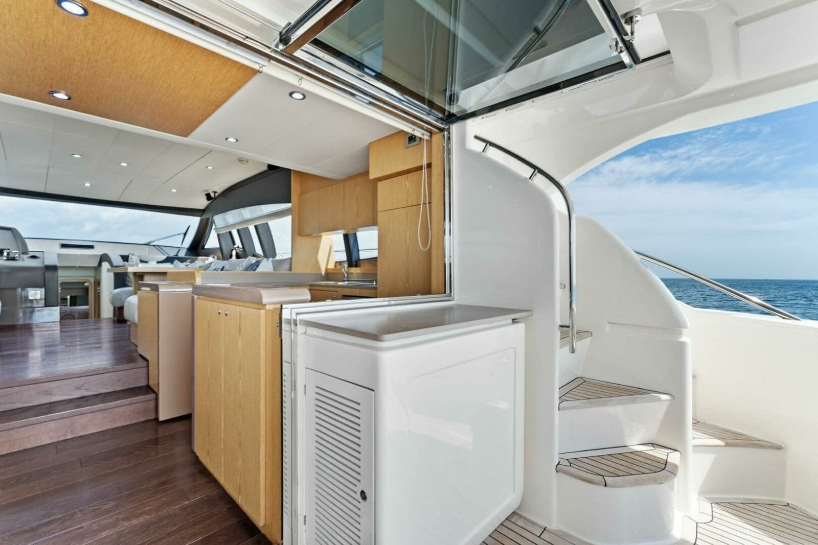 2013 Ferretti Yachts 620 - Photo 11