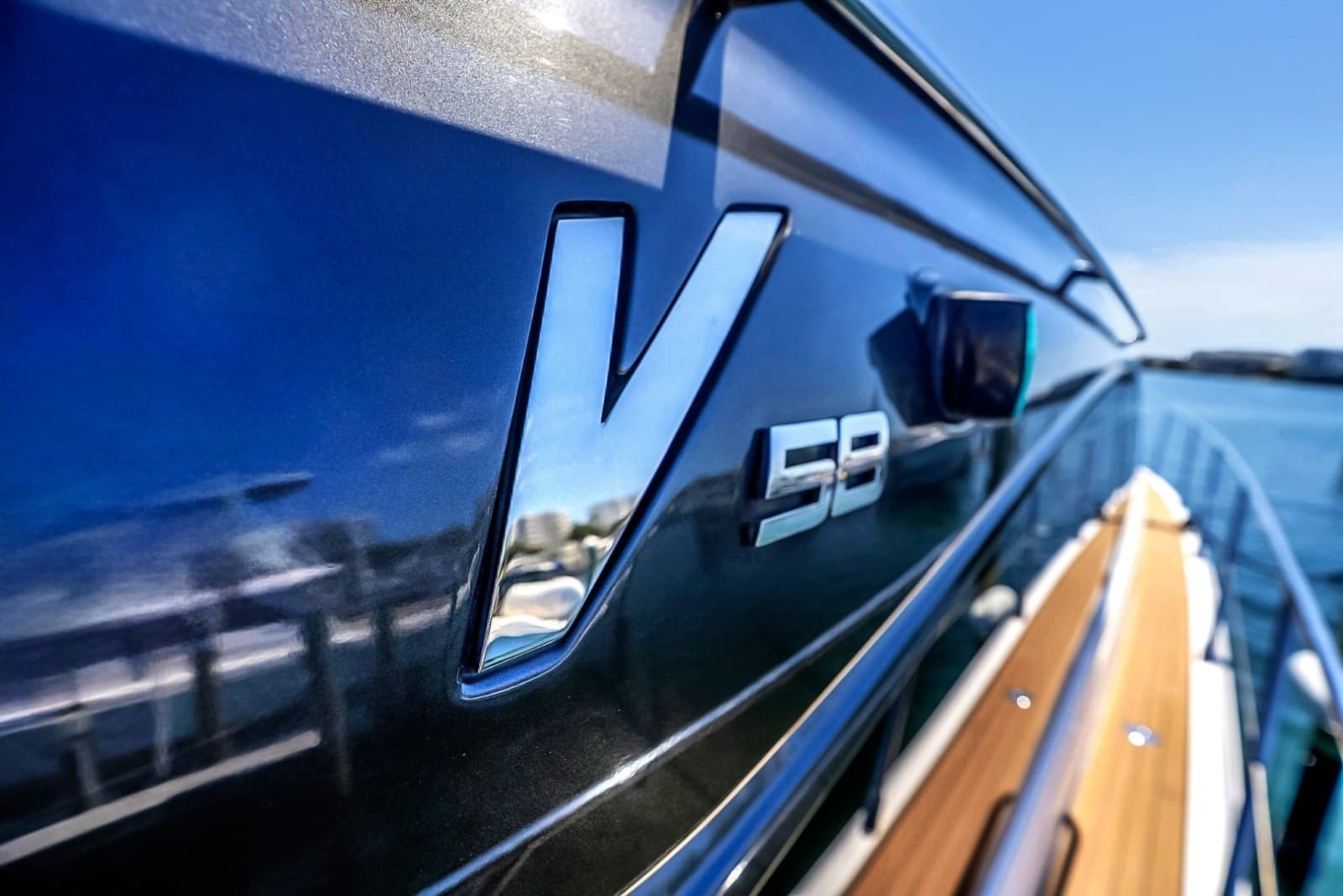 2016 Princess V58 - Photo 66