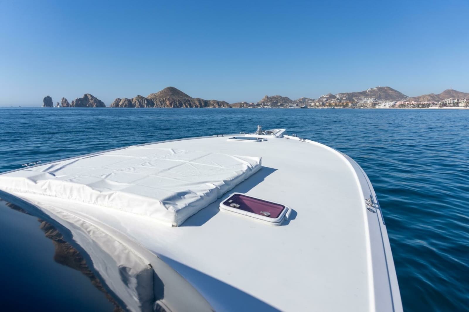 2001 Hatteras 60 Convertible - Photo 43
