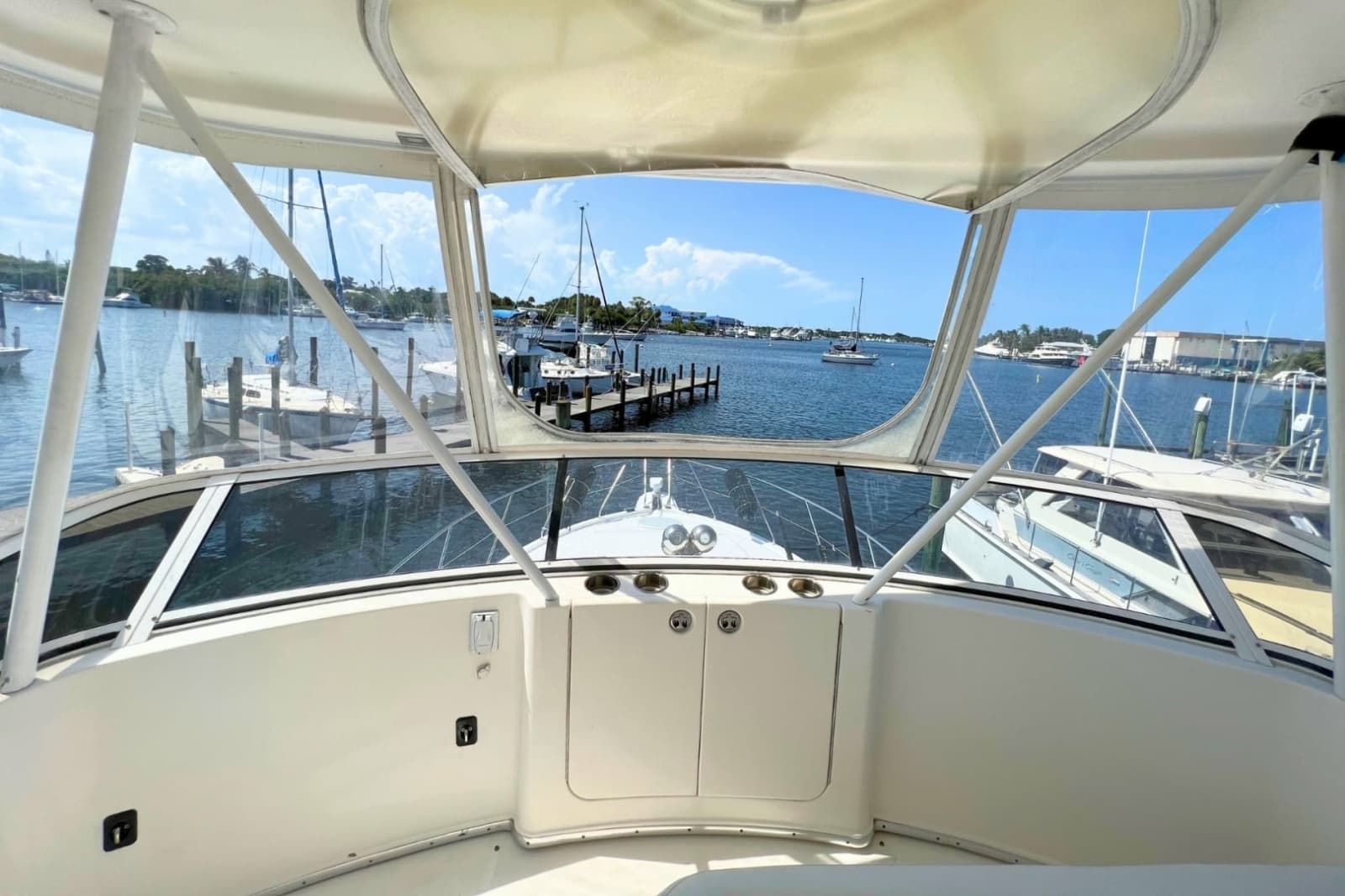2005 Silverton Convertible - Photo 36