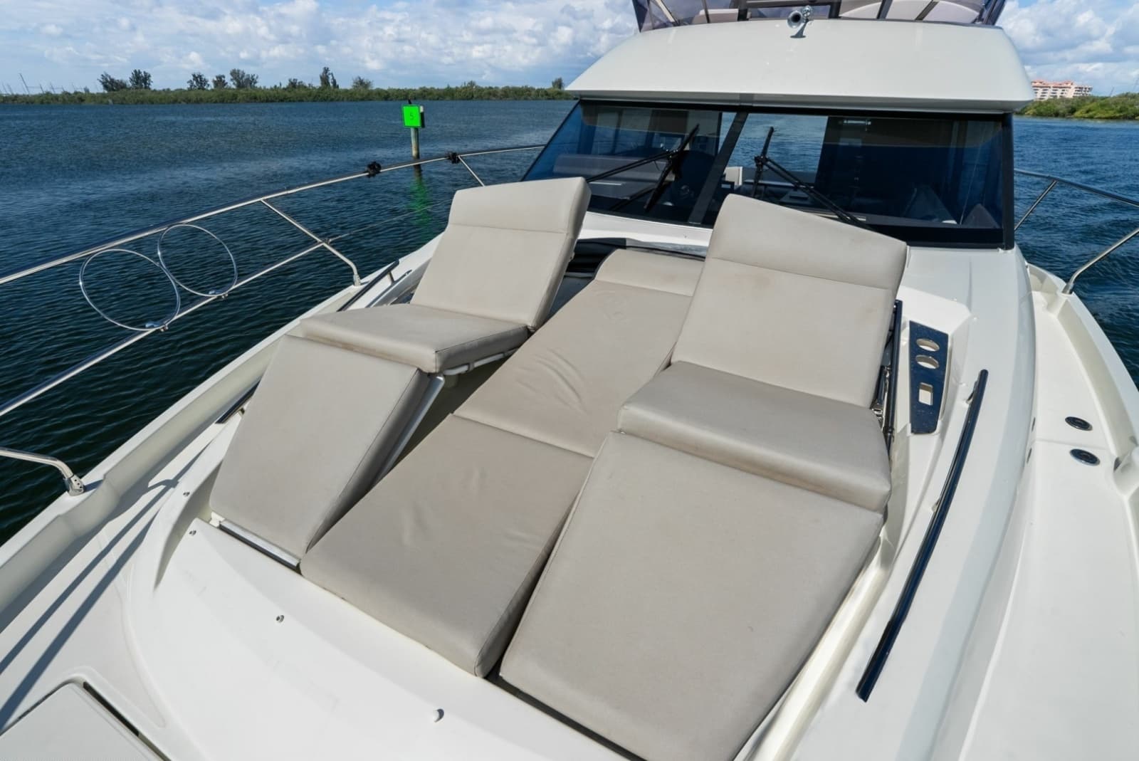 2020 Prestige 460 Flybridge - Photo 25