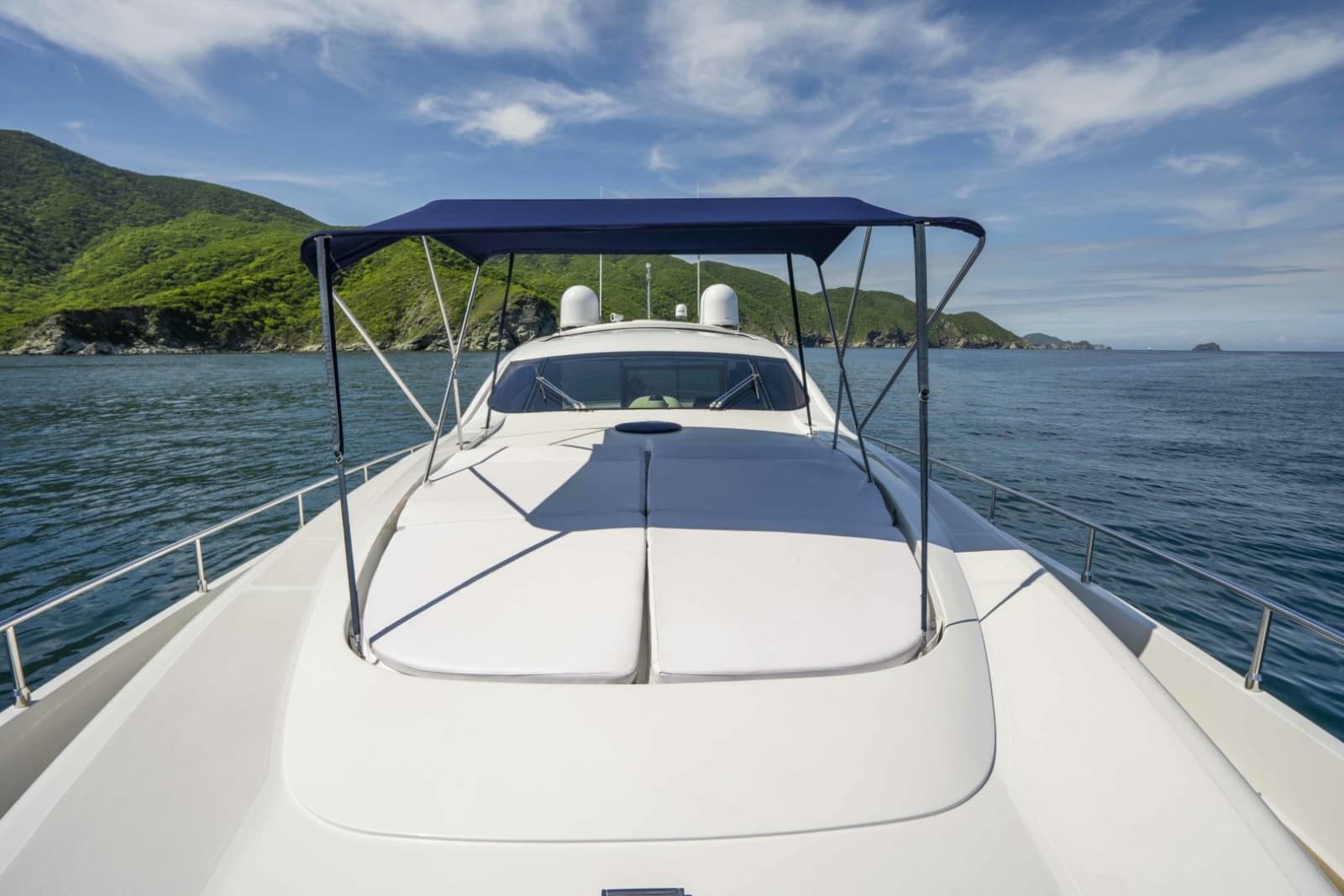 2005 Pershing 76 Motor Yacht - Photo 39