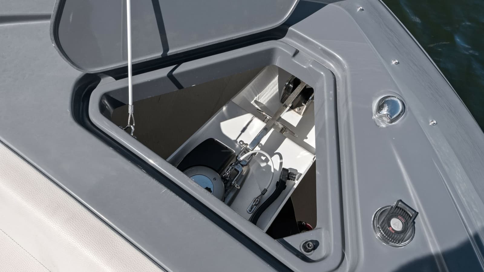 2023 Cruisers Yachts 42 GLS - Photo 22
