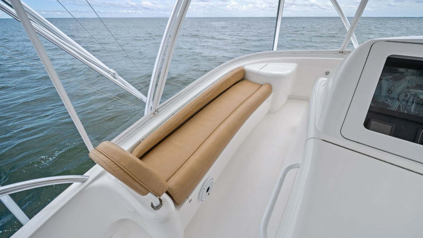 2013 Viking 55 Convertible - Photo 47