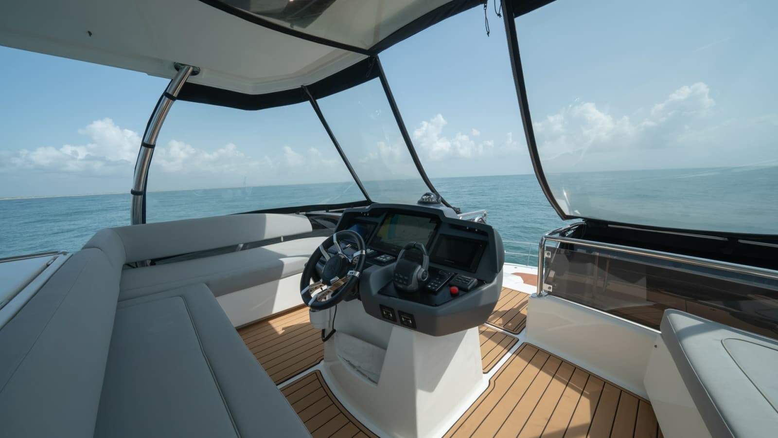 2021 Aquila 44 Motor Yacht - Photo 40