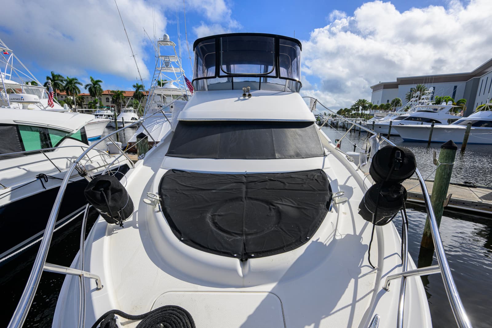 2005 Silverton 39 Motor Yacht - Photo 18