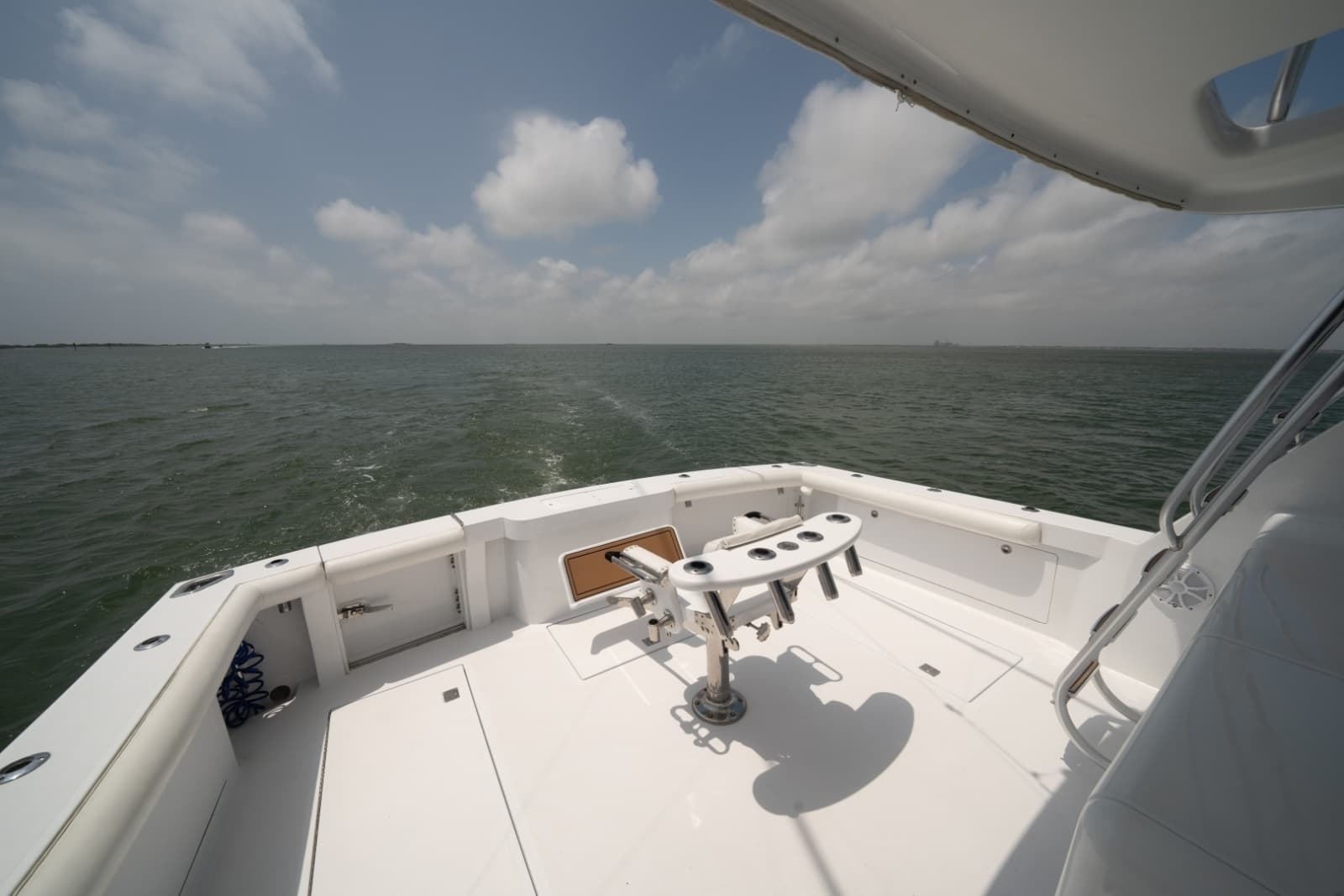 2002 Cabo 43 Convertible - Photo 33