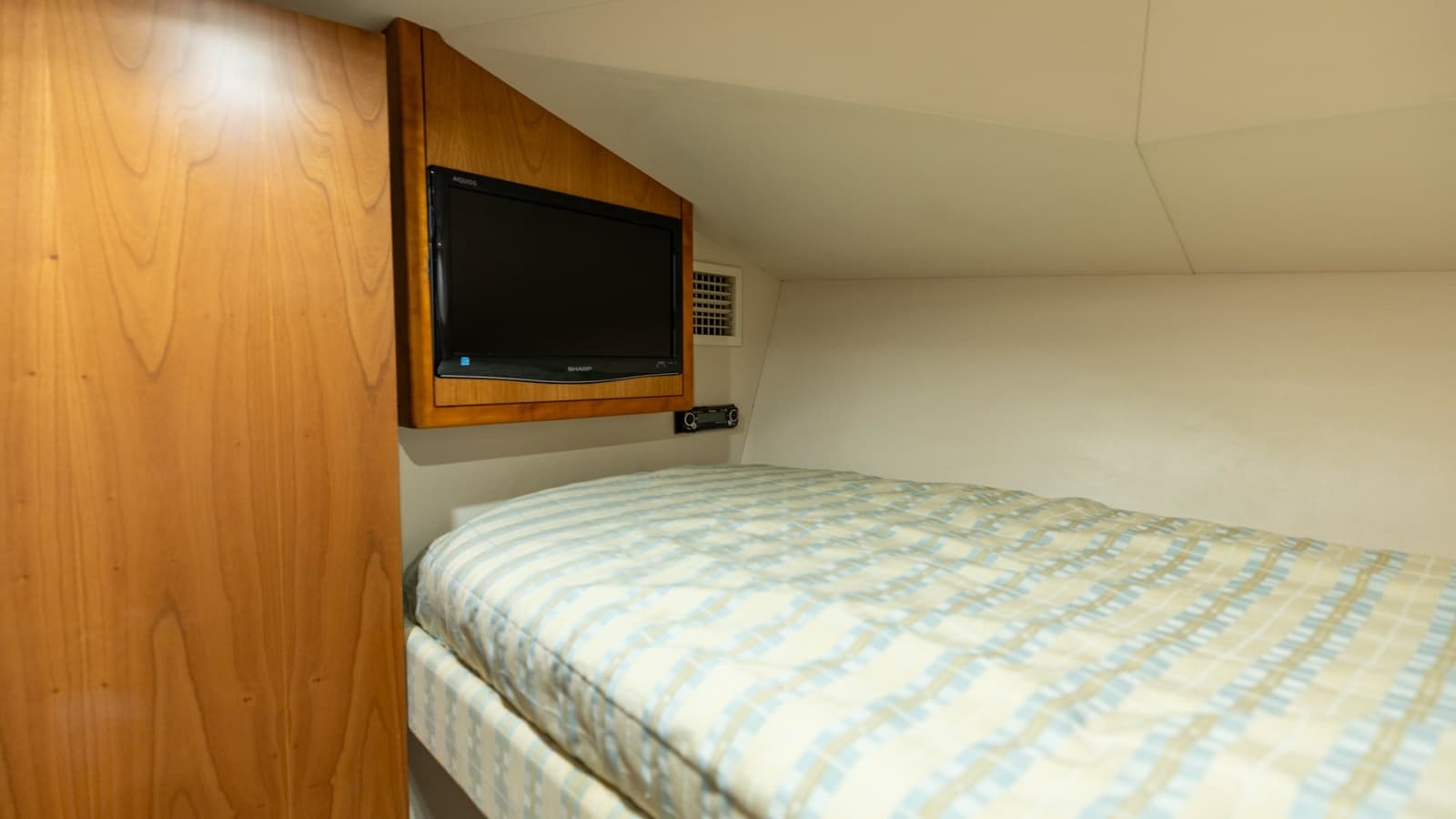 2010 Hatteras 60 GT - Photo 28