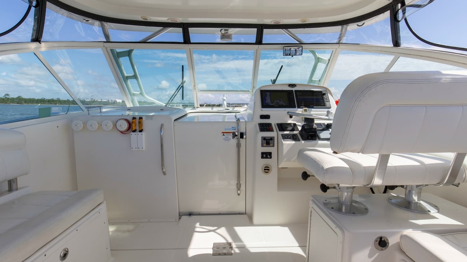 2006 Wellcraft 360 Coastal - Photo 2