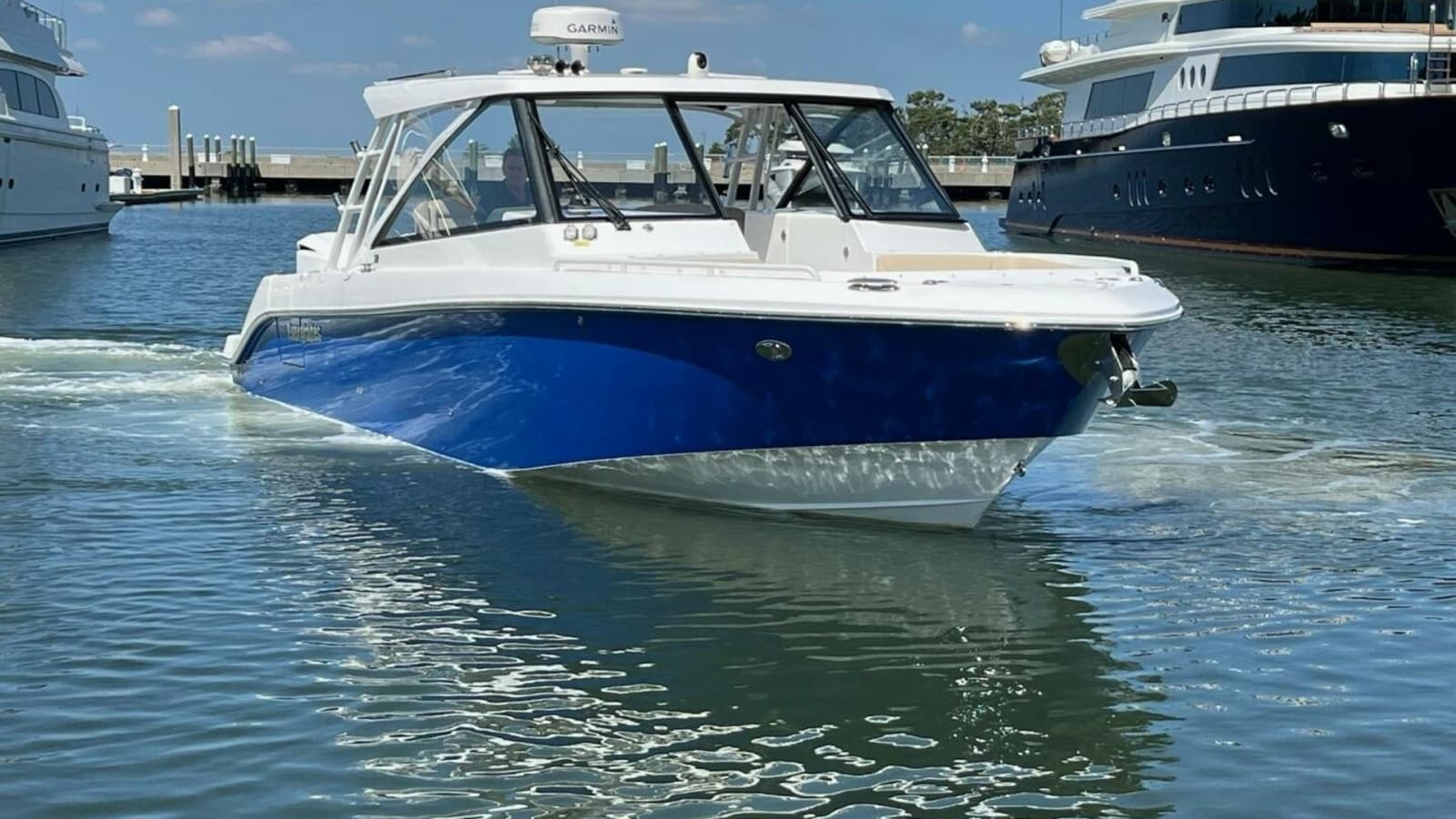 2019 Everglades 340 Dual Console - Photo 31