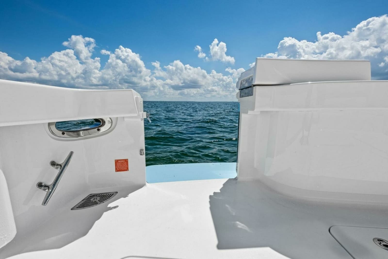 2025 Viking 58 Convertible - Photo 43