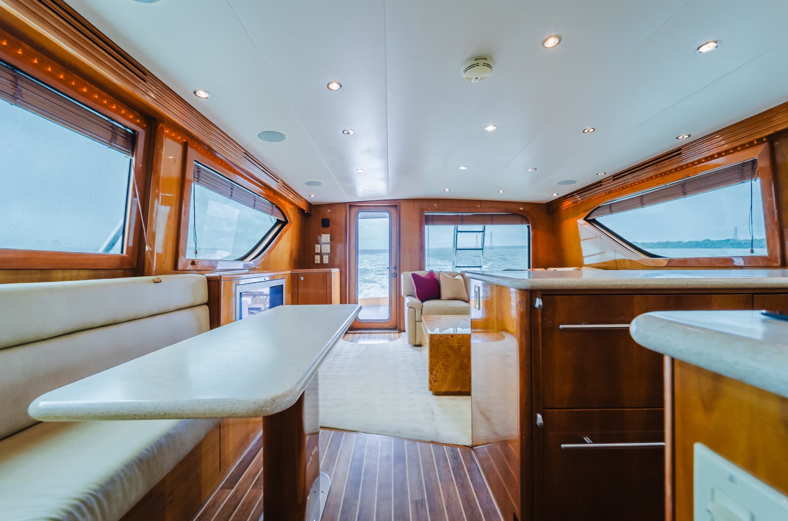 2005 Hatteras 60 Convertible - Photo 2