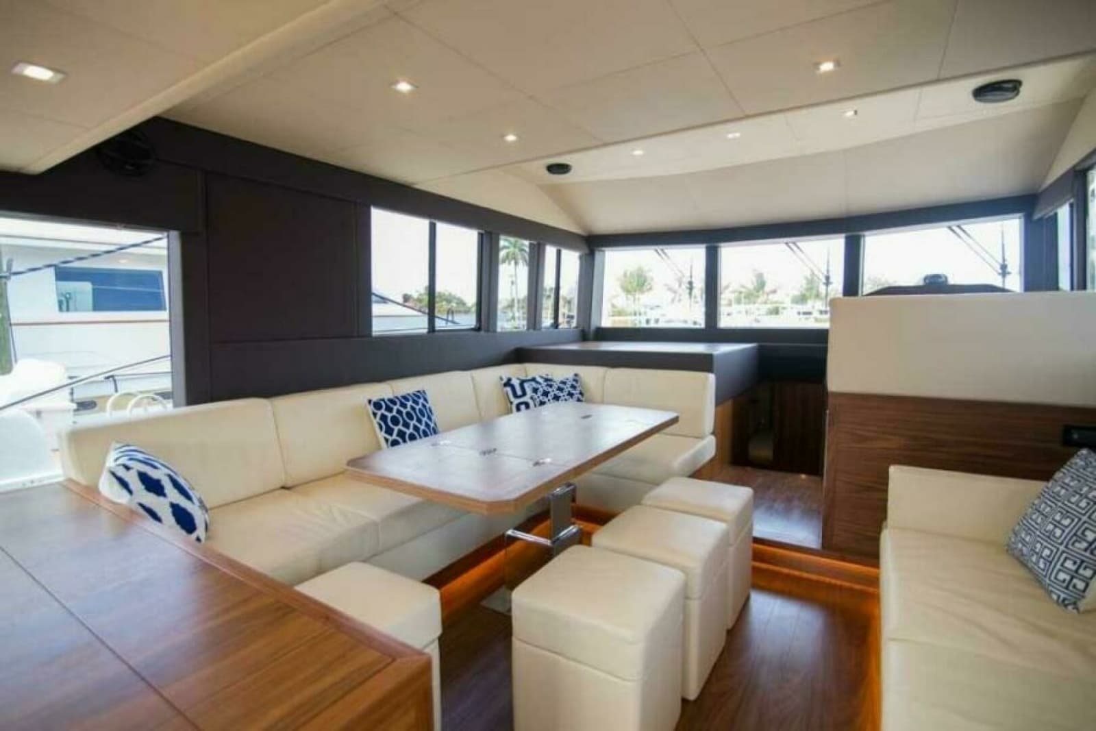 2019 Sundeck Yachts 580 Sport - Photo 28