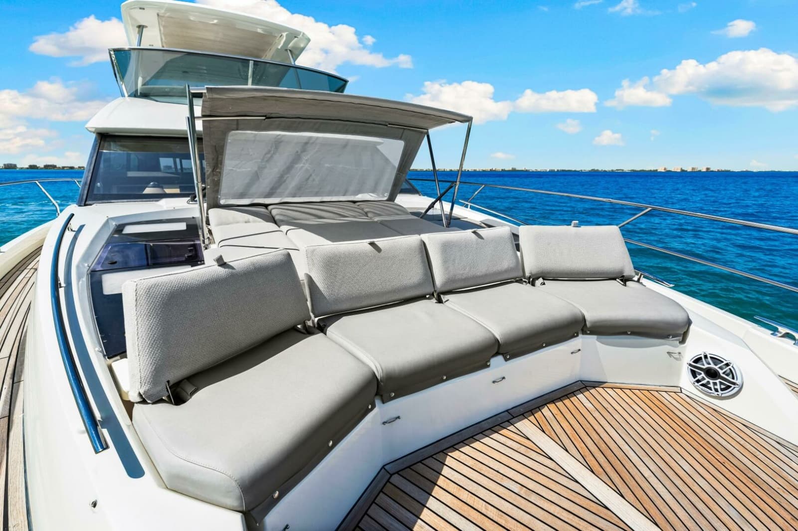 2019 Prestige 630 Flybridge - Photo 17