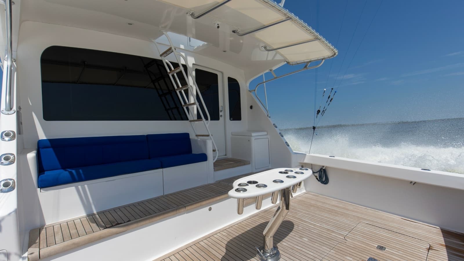 2005 Viking 61 Enclosed Bridge - Photo 47
