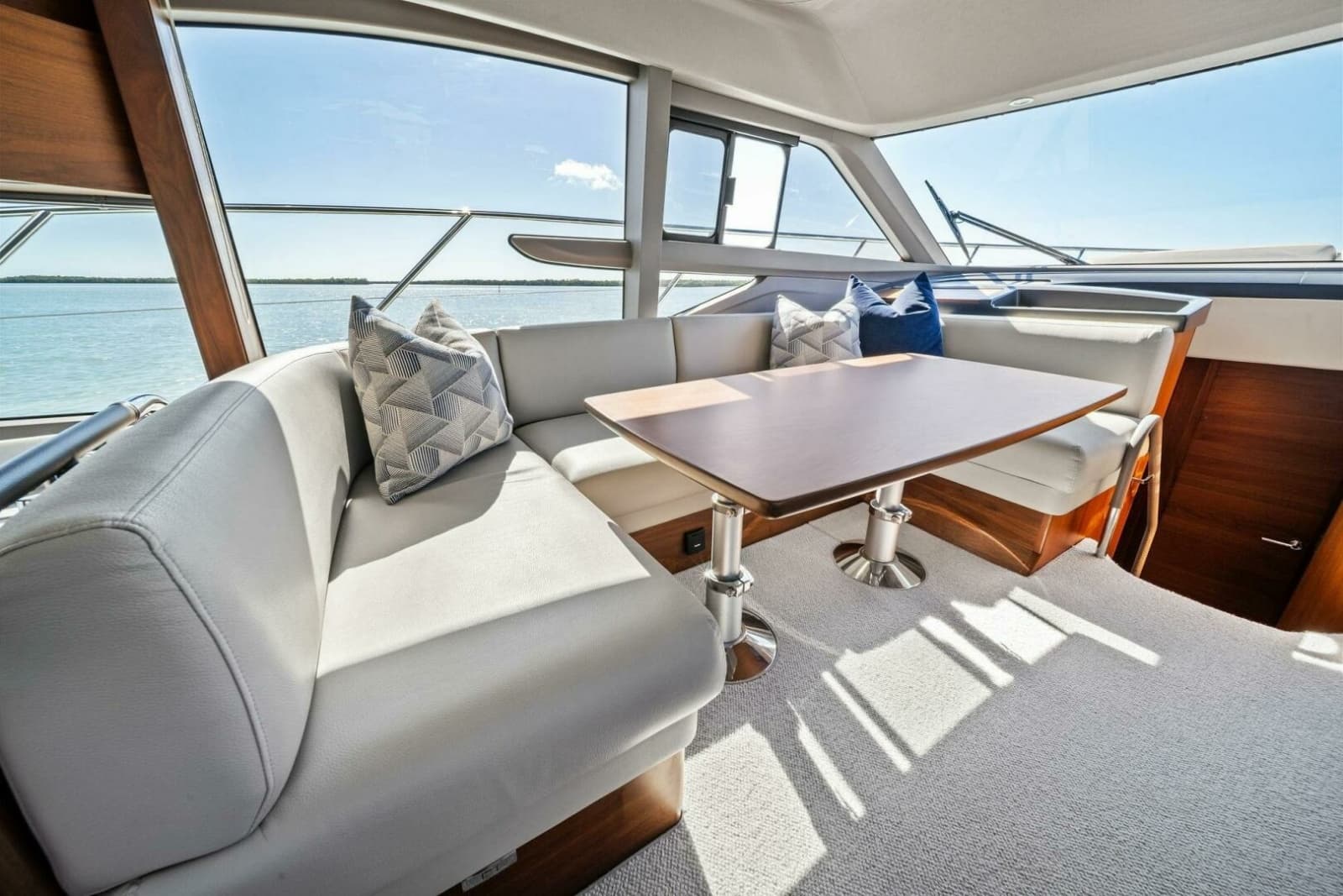 2023 Princess F50 - Photo 21