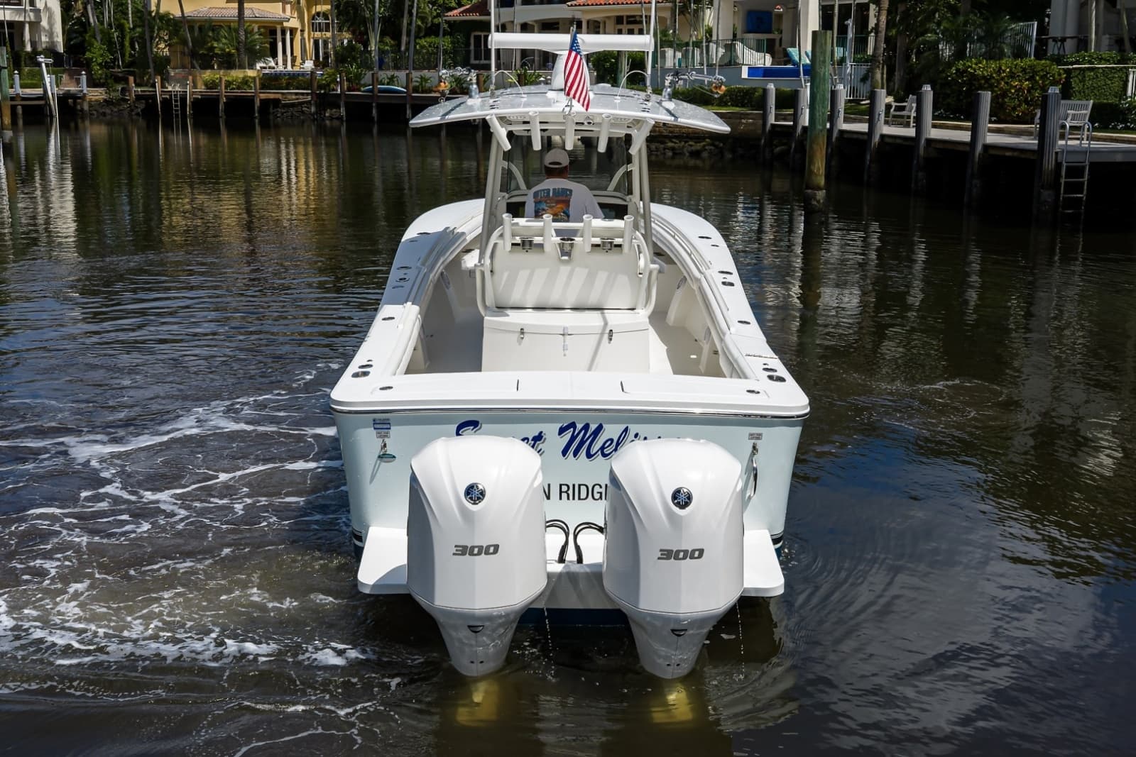 2019 Regulator 31 Center Console - Photo 5