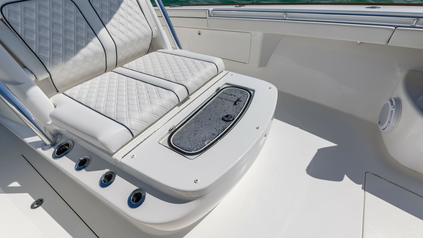 2025 Valhalla Boatworks V-41 Center Console - Photo 32