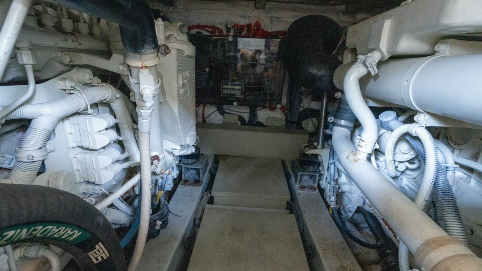 2013 Azimut 40 Flybridge - Photo 79