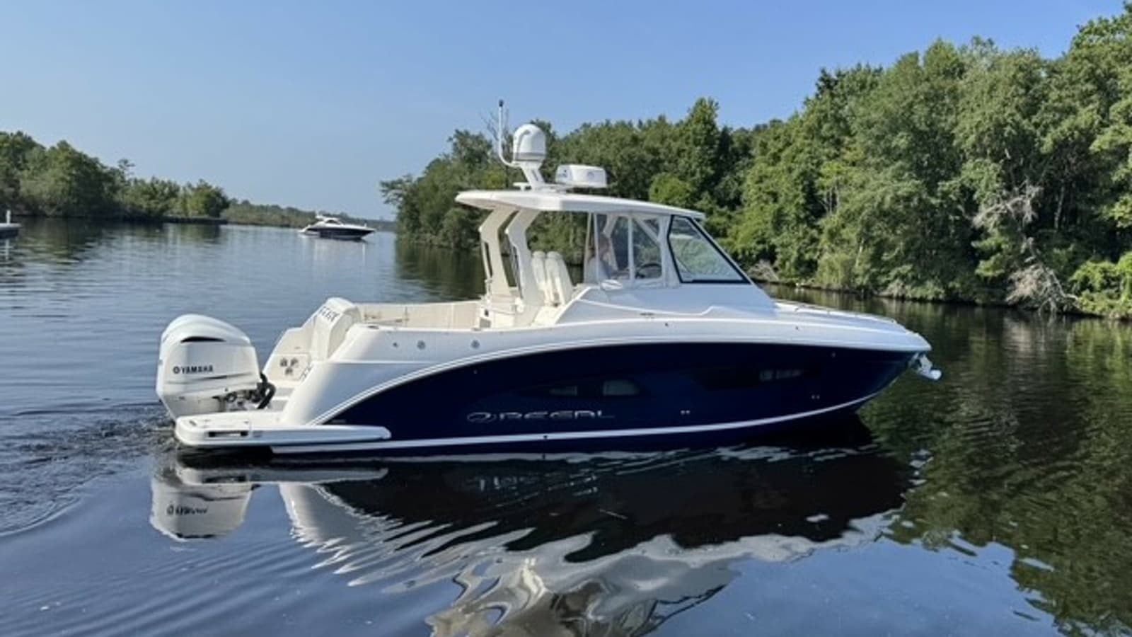 2021 Regal 33 SAV - Photo 22