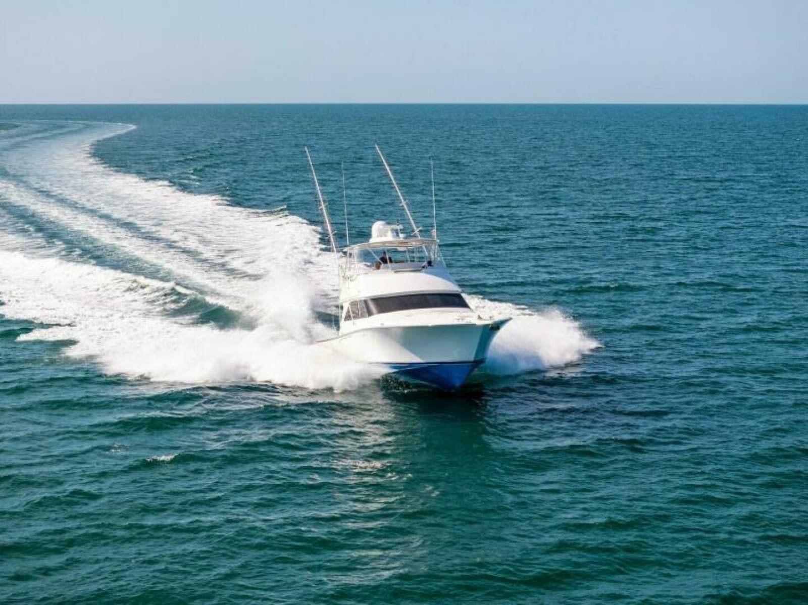 2003 Viking 48 Convertible - Photo 75