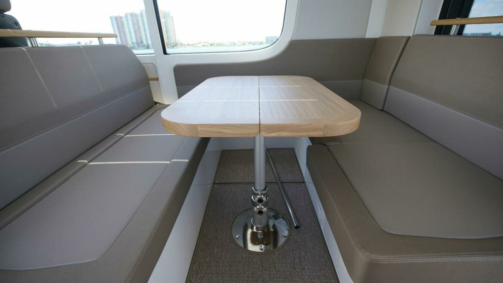 2024 Nimbus Commuter 11 - Photo 23