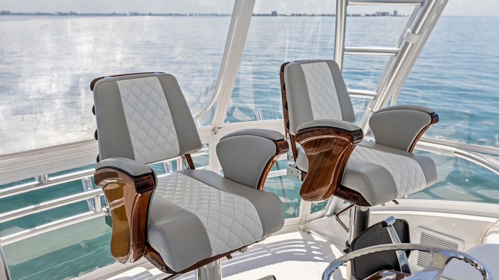 2024 Viking 54 Convertible - Photo 21