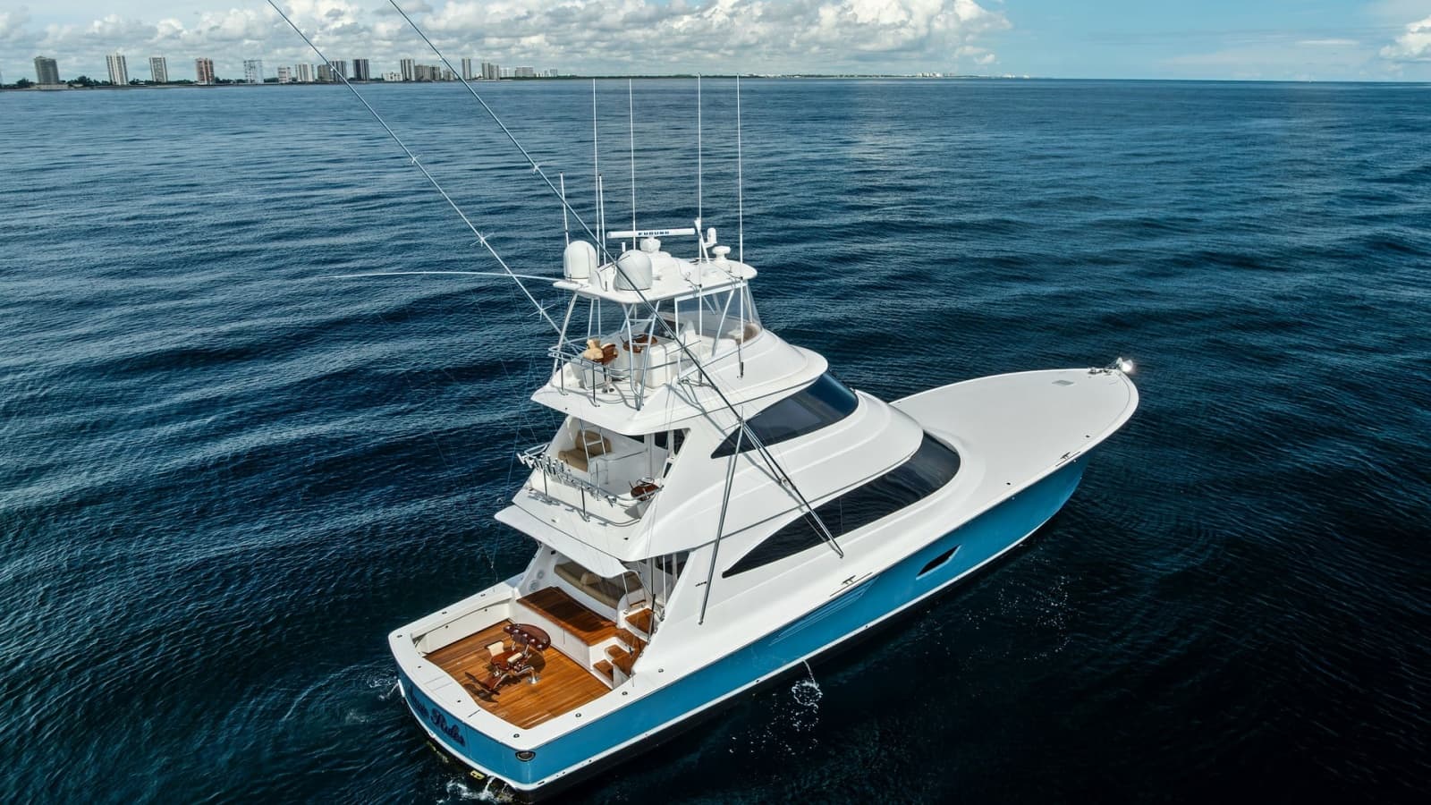 2017 Viking 80 Convertible - Photo 79