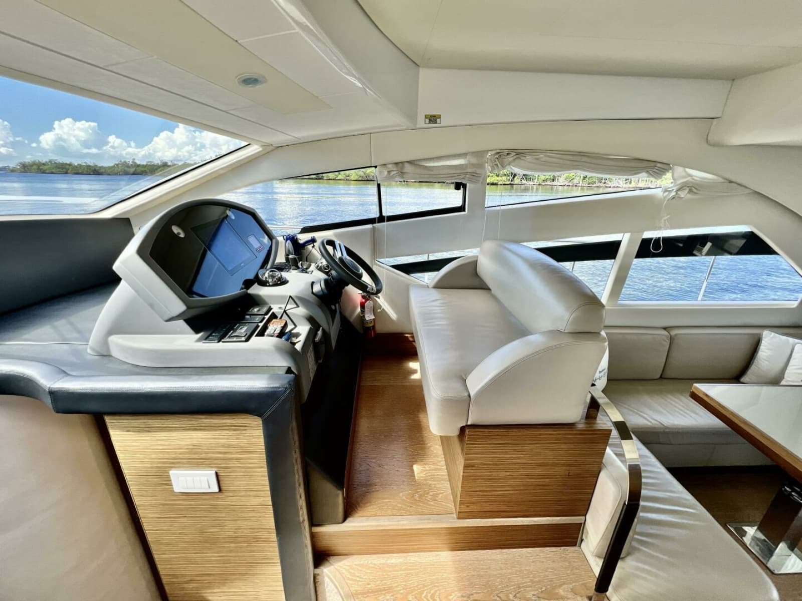 2014 Rodman Muse 44 - Photo 15