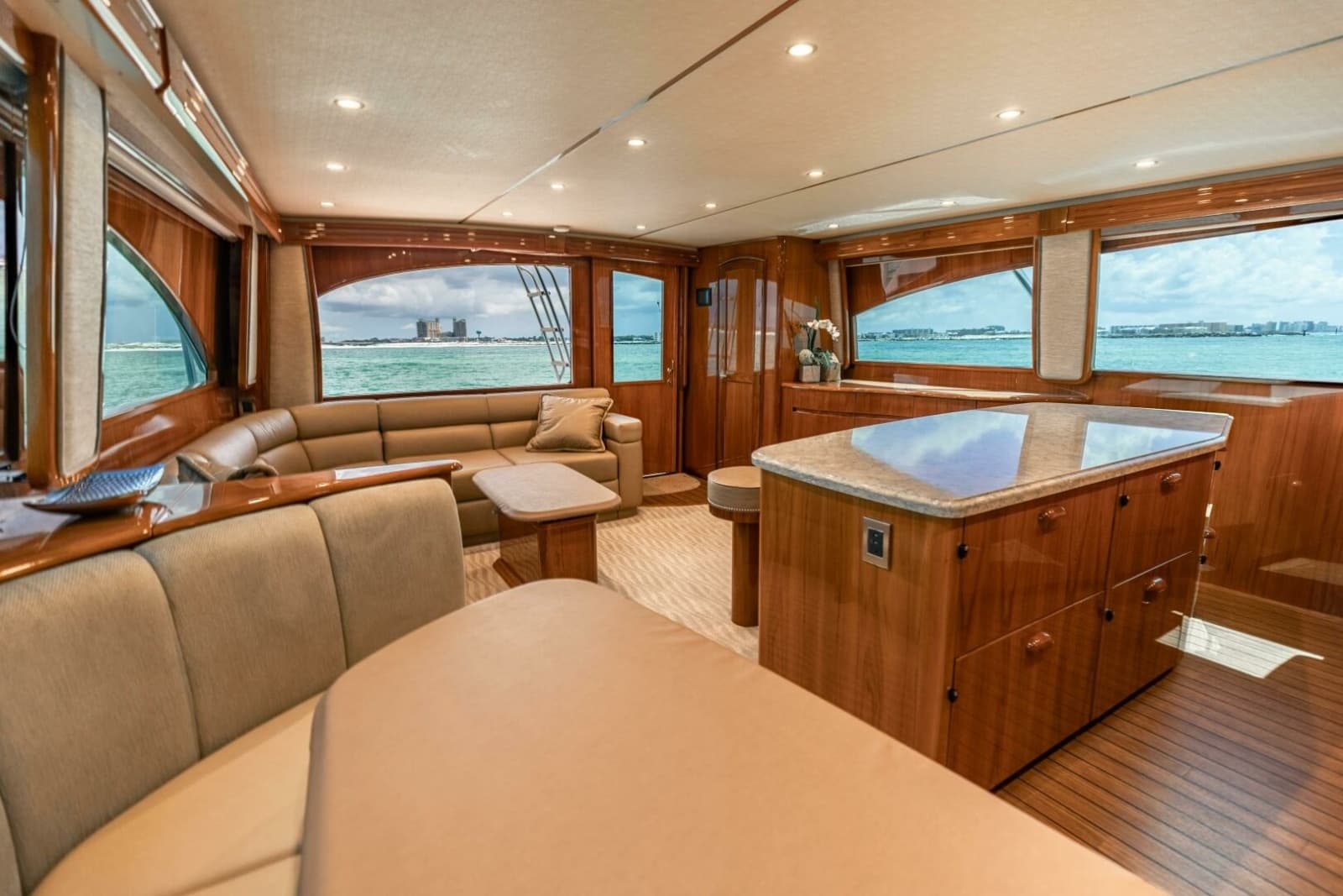 2017 Viking 66 Convertible - Photo 11
