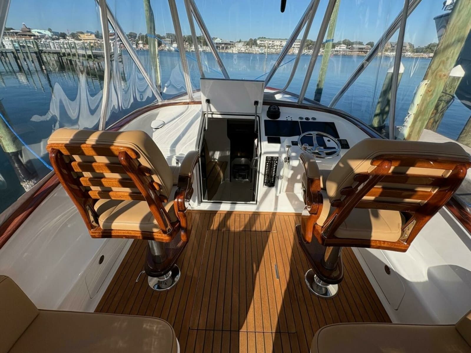 2024 Maverick Yachts Costa Rica 36 Walk Around - Photo 26