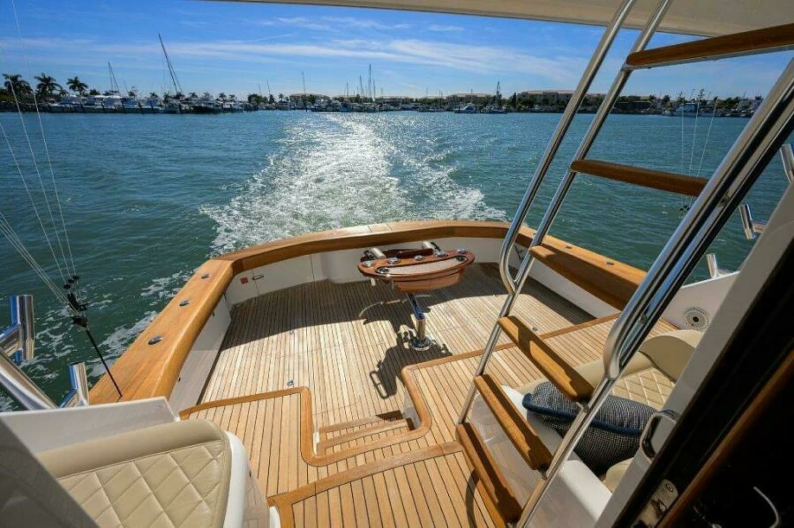2020 Viking 72 Convertible - Photo 28