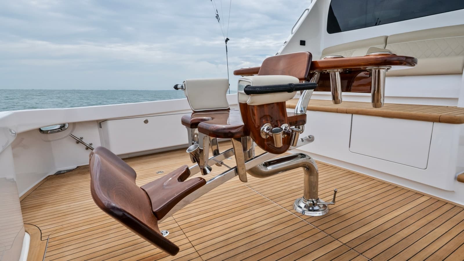 2021 Viking 72 Enclosed Bridge - Photo 72