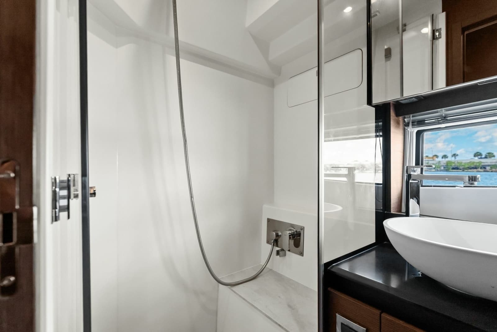2020 Prestige 460 Flybridge - Photo 55
