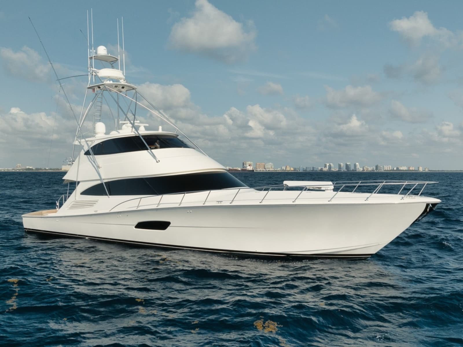 2016 Viking 92 Enclosed Bridge - Photo 1