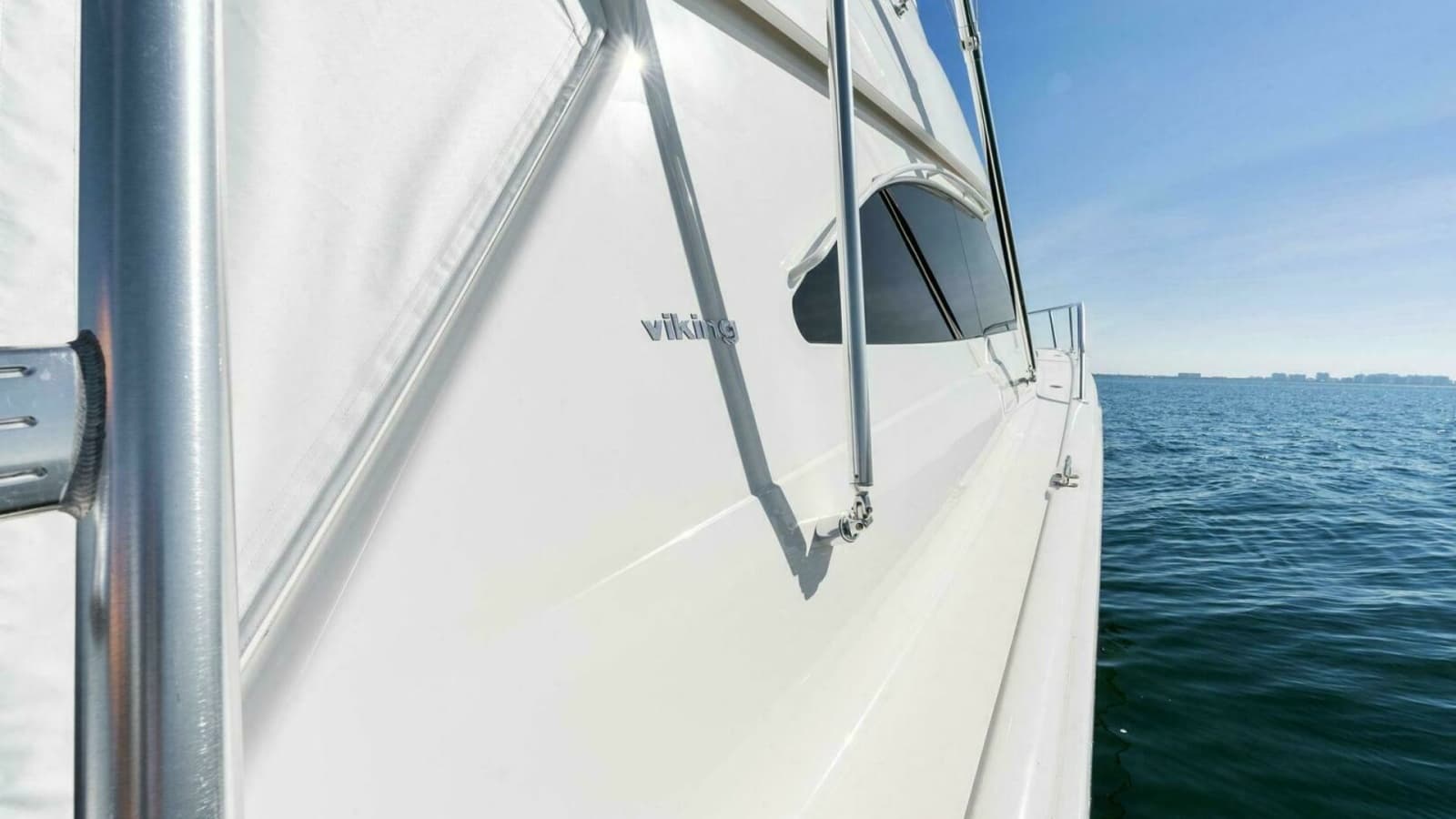 2013 Viking 55 Convertible - Photo 81