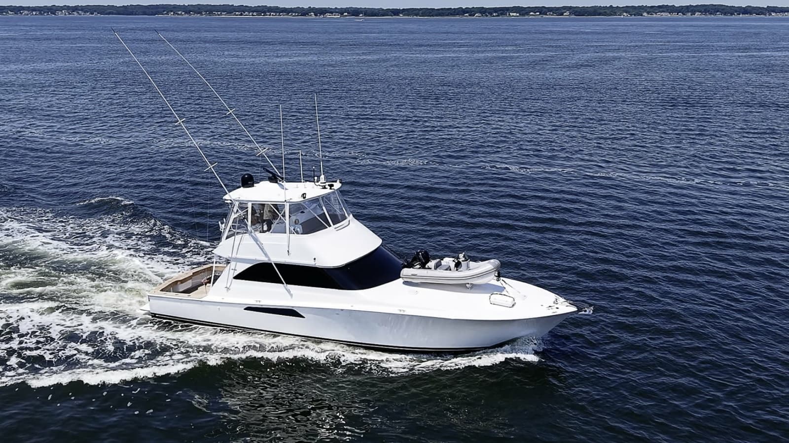 2002 Viking 52 Convertible - Photo 43
